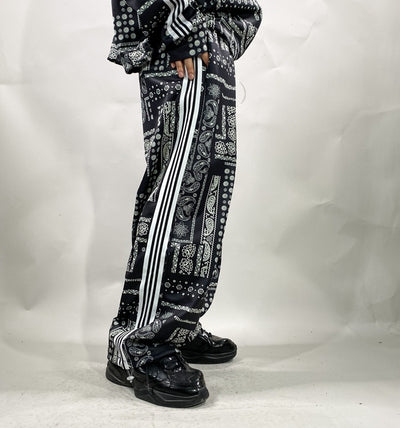 Paisley print side stripe embroidery sports suit bandanna graphic printed set in 3 colors