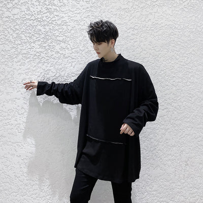 loose long-sleeved oversize sweater